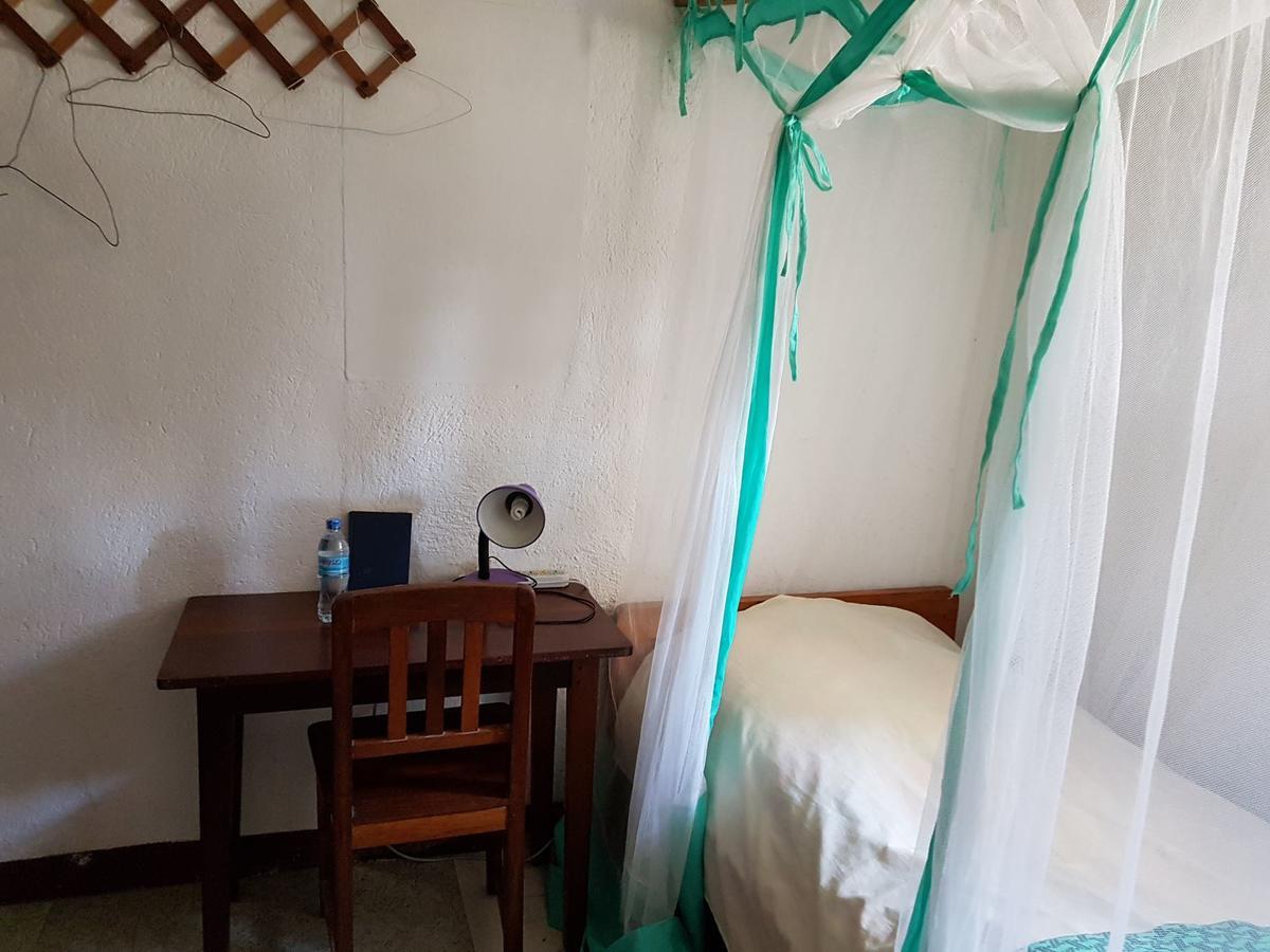 Hotel Karibuni Center Mbeya Esterno foto