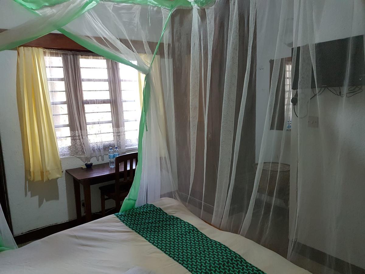 Hotel Karibuni Center Mbeya Esterno foto