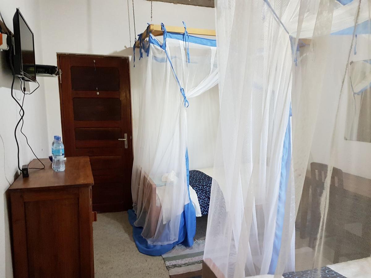 Hotel Karibuni Center Mbeya Esterno foto