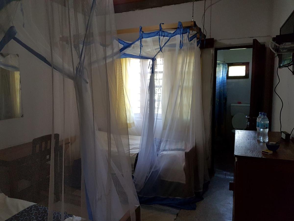 Hotel Karibuni Center Mbeya Esterno foto